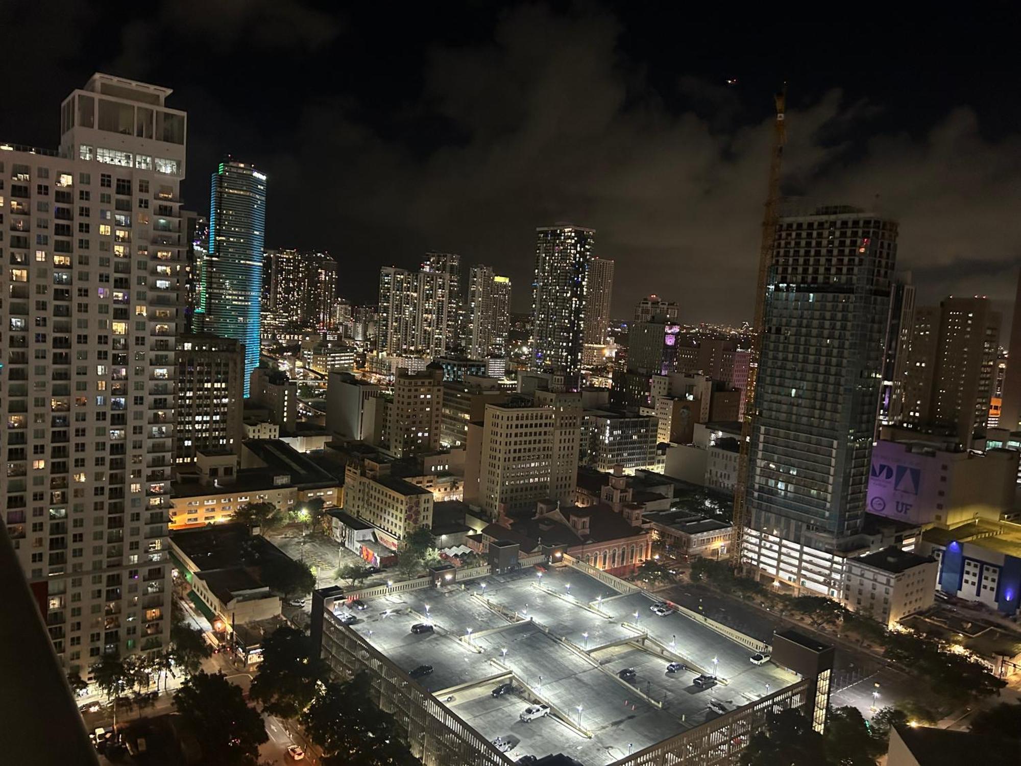 Luxury High Rise Apartment Miami